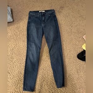 Dark Wash Gap True Skinny Super High Rise Jeans W28